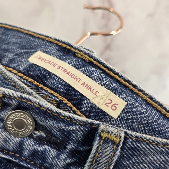 Levis Premium Jeans Women 26 Ribcage Straight Ankle Ripped Hole Button High Rise - Picture 3 of 13